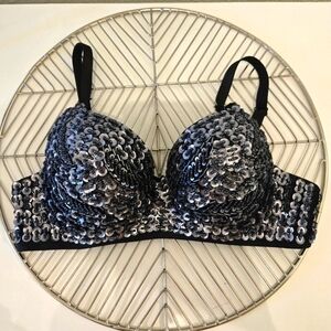 Vintage | Y2K Beaded Bra